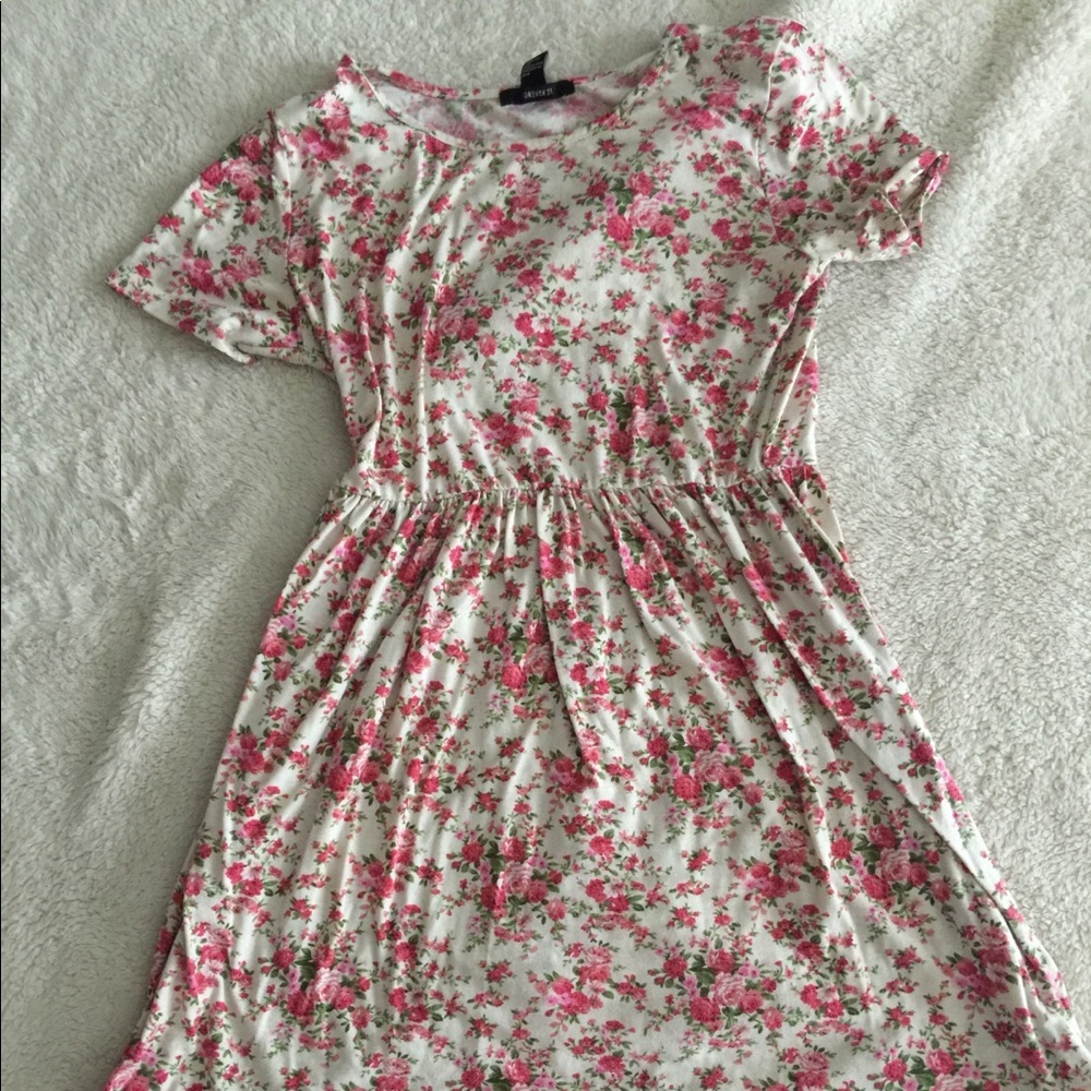Forever 21 flower skater dress